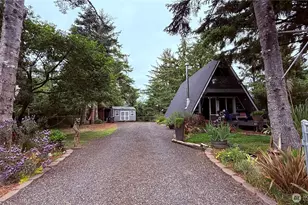 148 Seagate St SW, Ocean Shores, WA 98569 - Photo 1