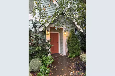 944 21st Avenue, Seattle, WA 98122 - Photo 1