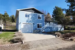 1023 N Adams St, Republic, WA 99166 - Photo 1