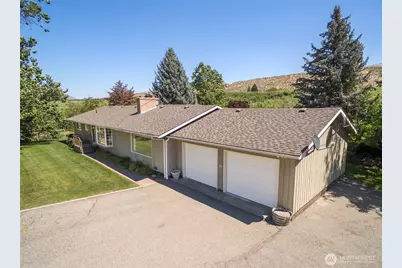 30 Fisher Road, Tonasket, WA 98855 - Photo 1