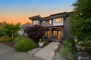 602 12th St, Bellingham, WA 98225 - Photo 1