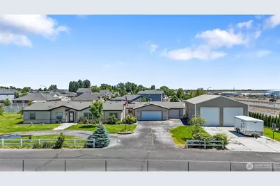 1183 E.9 Road NE, Moses Lake, WA 98837 - Photo 1
