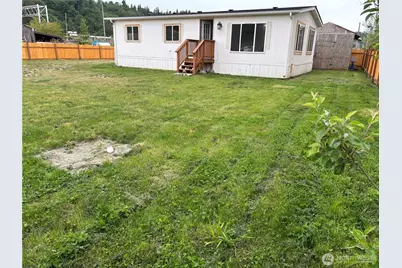 38 11th Avenue N, Algona, WA 98001 - Photo 1