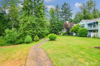 22002 SE 40th Lane #1111, Issaquah, WA 98029 - Photo 1