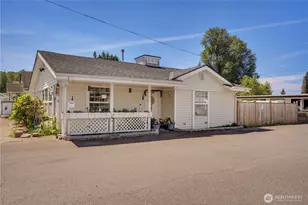 641 3rd Ave S, Kent, WA 98032 - Photo 1