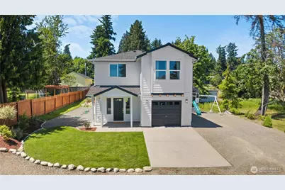 7548 E Grandview Street E, Port Orchard, WA 98366 - Photo 1