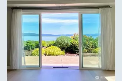 5105 Grand Loop #107, Tacoma, WA 98407 - Photo 1