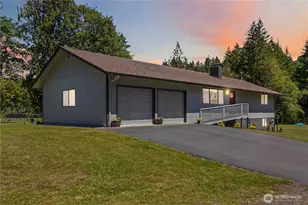 164 Wake Robin Ln, Longview, WA 98632 - Photo 1