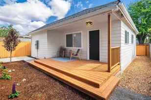 3020 18th Ave S, Seattle, WA 98144 - Photo 1