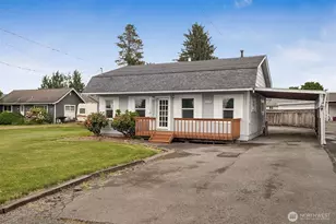 1863 Loraine St, Enumclaw, WA 98022 - Photo 1