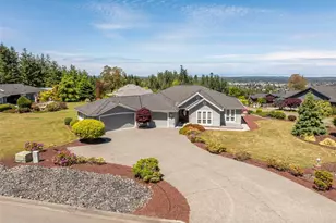 220 Amethyst Dr, Sequim, WA 98382 - Photo 1