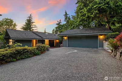 6112 W Mercer Wy, Mercer Island, WA 98040 - Photo 1