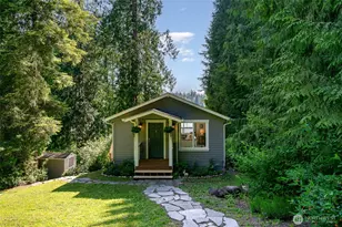 11009 E Lake Joy Dr NE, Carnation, WA 98014 - Photo 1