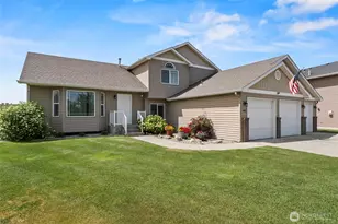 802 E Collin Ave, Medical Lake, WA 99022 - Photo 1