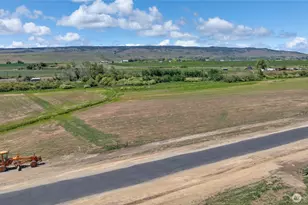 600 Thorp Landing Ln, Thorp, WA 98946 - Photo 1