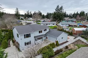 2141 SW Vista Park Dr, Oak Harbor, WA 98277 - Photo 1