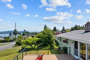3309 W 2nd St, Anacortes, WA 98221 - Photo 1