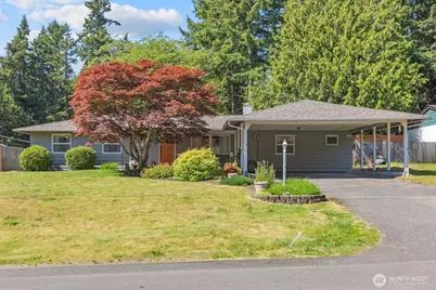 6227 170th Pl SW, Lynnwood, WA 98037 - Photo 1