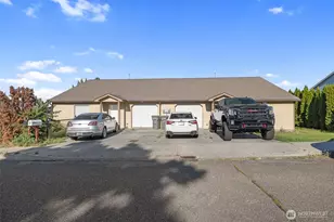 1105 S Olympia Pl, Kennewick, WA 99337 - Photo 1