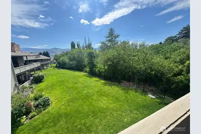 225 NE 19th Street #24, East Wenatchee, WA 98802 - Photo 1