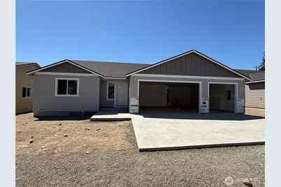 22 Salmon Drive, Wenatchee, WA 98801 - Photo 1