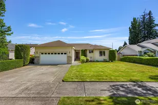 1325 Pine St, Lynden, WA 98264 - Photo 1