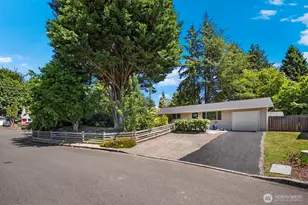 422 210th St SW, Lynnwood, WA 98036 - Photo 1