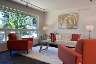 4117 NE 107th St, Seattle, WA 98125 - Photo 1