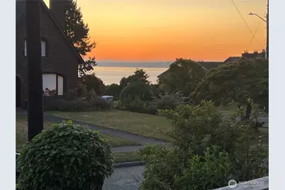 6828 35th Avenue NW, Seattle, WA 98117 - Photo 1