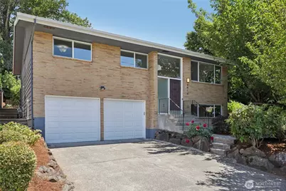 6616 49th Avenue S, Seattle, WA 98118 - Photo 1