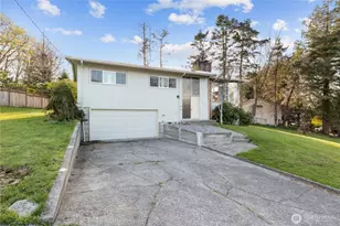 2104 E Ave, Anacortes, WA 98221 - Photo 1