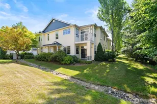 1855 SE Trossachs Blvd, Sammamish, WA 98075 - Photo 1