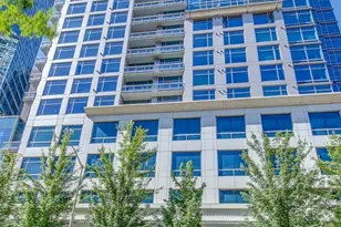 2033 2nd Ave, Seattle, WA 98121 - Photo 1