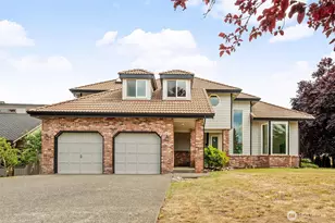 19724 Island Pkwy E, Lake Tapps, WA 98391 - Photo 1