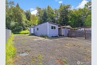 146 Camelot Drive, Castle Rock, WA 98611 - Photo 1