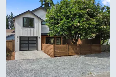 504 NE 123rd Street, Seattle, WA 98125 - Photo 1