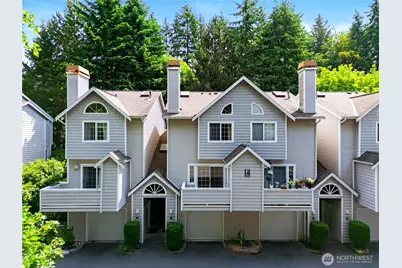 601 12th Avenue NW #F2, Issaquah, WA 98027 - Photo 1