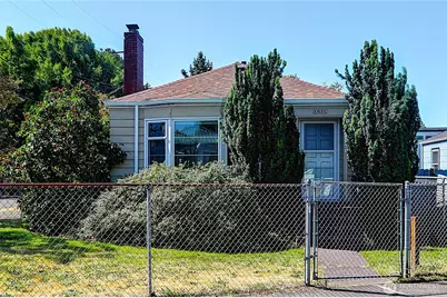 1021 S Bailey Street, Seattle, WA 98108 - Photo 1