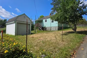 2572 Perry Ave, Bremerton, WA 98310 - Photo 1