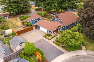 1426 31st Ave SW, Puyallup, WA 98373 - Photo 1