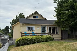 919 S Albert St, Port Angeles, WA 98362 - Photo 1