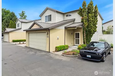 418 17th Street SE #9D, Auburn, WA 98002 - Photo 1