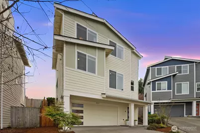 8215 S 118th Court, Seattle, WA 98178 - Photo 1