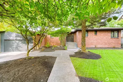 14512 38th Avenue NE, Lake Forest Park, WA 98155 - Photo 1