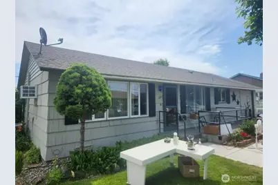 120 H Street SE, Ephrata, WA 98823 - Photo 1