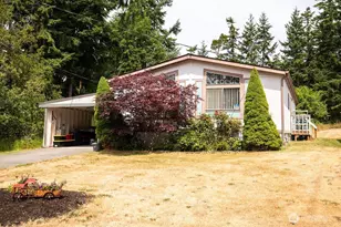 1361 NE Goldie Rd, Oak Harbor, WA 98277 - Photo 1