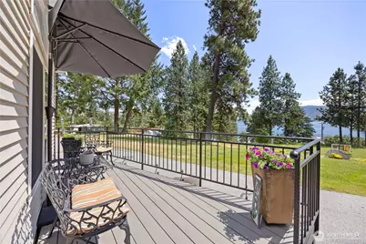 11155 South Lakeshore Rd., Chelan, WA 98816 - Photo 1