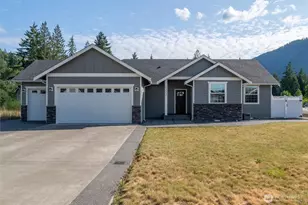 6313 Winchester Wy, Maple Falls, WA 98266 - Photo 1