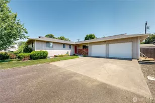 2093 Parish St, Walla Walla, WA 99362 - Photo 1