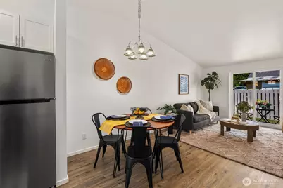 3305 Hollywood Avenue, Bellingham, WA 98225 - Photo 1